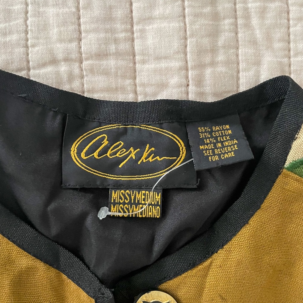 Alex Kim Colorblock Jacket - Picture 3 of 3
